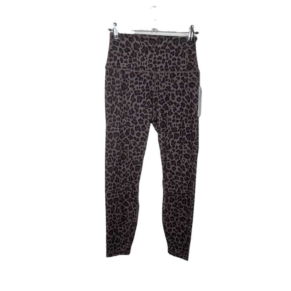 Woman's Yogalicious‎ Leggings Size M  Leopard Animal Print NWT High Waist